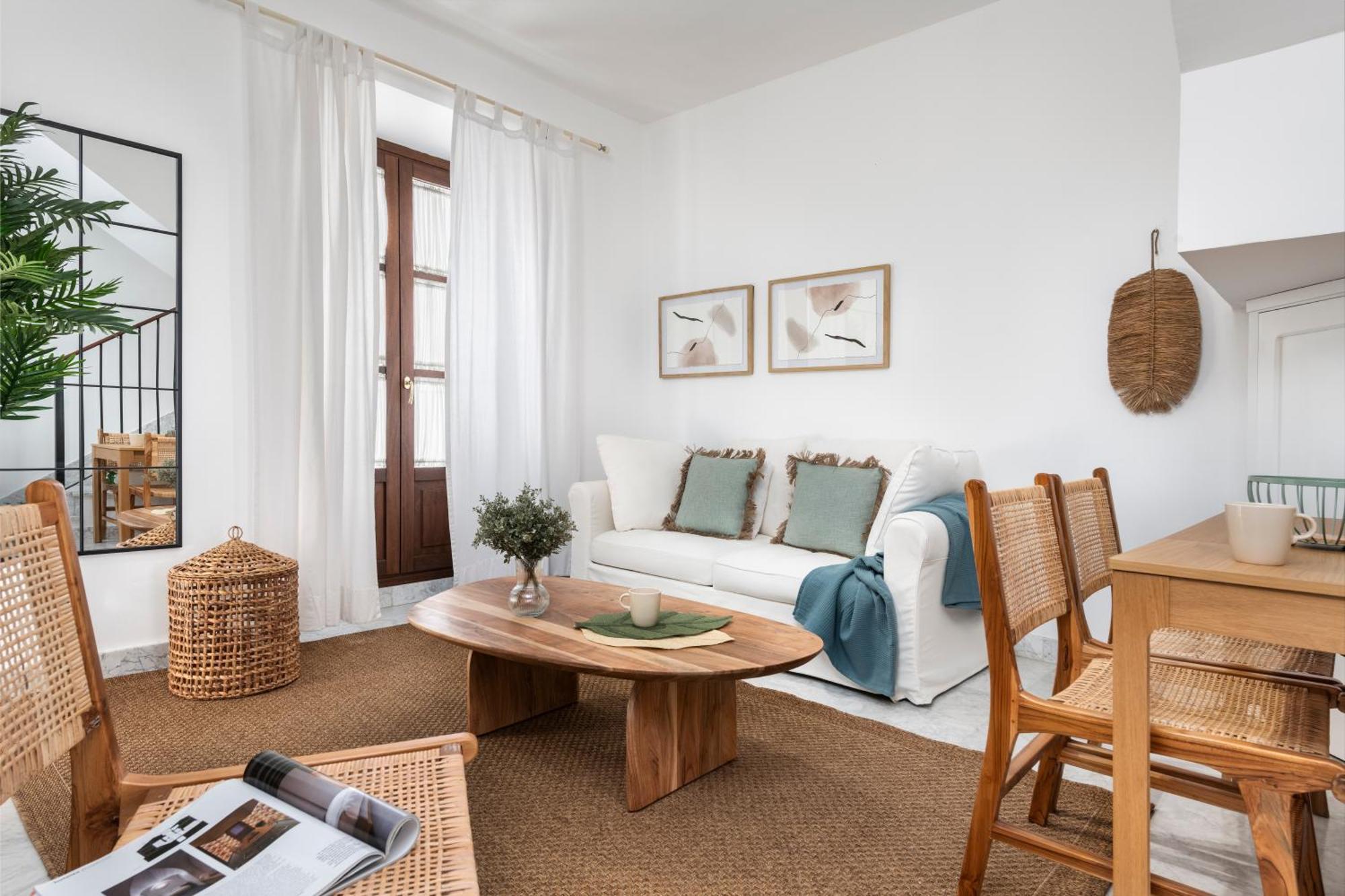 Magno Apartments San Laureano - Private Parking Included เซบีญา ภายนอก รูปภาพ
